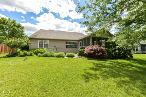 9908 Niagara Drive Fishers IN 46037