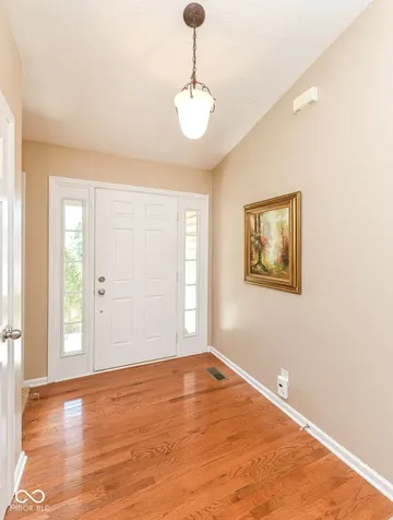 9908 Niagara Drive Fishers IN 46037