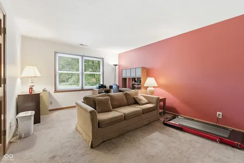 913 Timber Creek Drive Indianapolis IN 46239