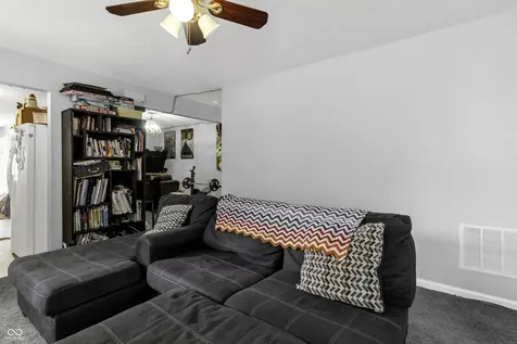 883 Curlew Lane Greenwood IN 46143