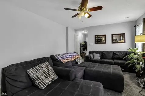 883 Curlew Lane Greenwood IN 46143