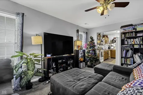 883 Curlew Lane Greenwood IN 46143