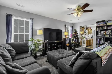 883 Curlew Lane Greenwood IN 46143