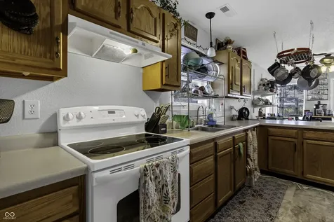 883 Curlew Lane Greenwood IN 46143