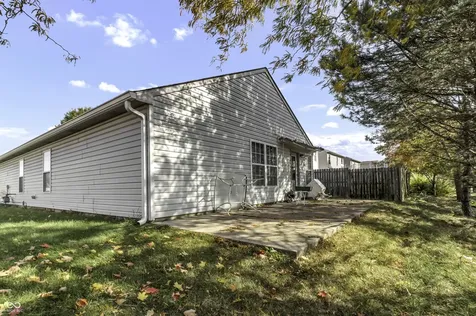 883 Curlew Lane Greenwood IN 46143