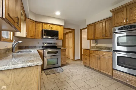 3022 Walnut Court Greenfield IN 46140