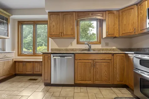 3022 Walnut Court Greenfield IN 46140