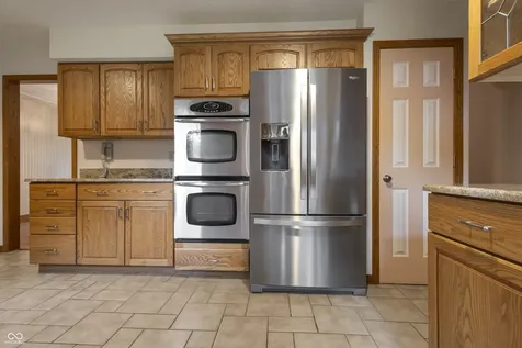 3022 Walnut Court Greenfield IN 46140
