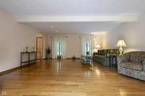 3022 Walnut Court Greenfield IN 46140