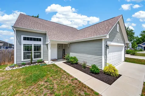 1137 N Aberdeen Drive Franklin IN 46131