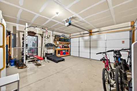 1137 N Aberdeen Drive Franklin IN 46131