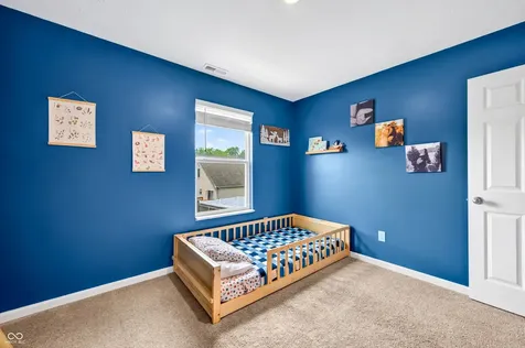 1137 N Aberdeen Drive Franklin IN 46131