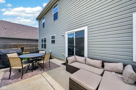 1137 N Aberdeen Drive Franklin IN 46131