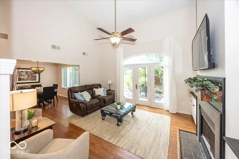 8207 Shorewalk Drive Indianapolis IN 46236