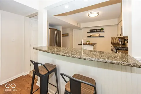 8207 Shorewalk Drive Indianapolis IN 46236