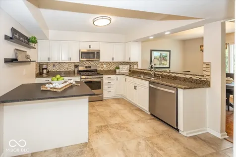 8207 Shorewalk Drive Indianapolis IN 46236