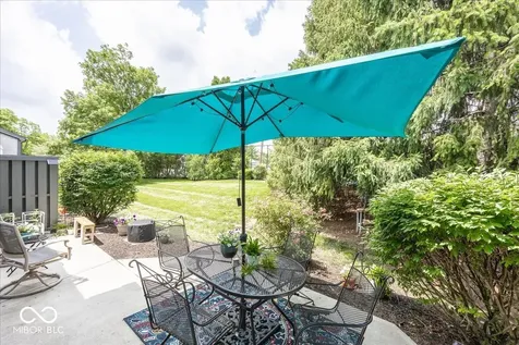 8207 Shorewalk Drive Indianapolis IN 46236