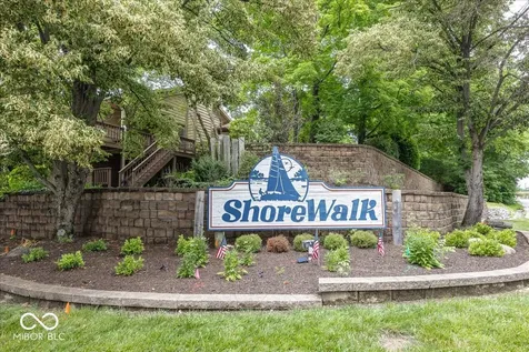 8207 Shorewalk Drive Indianapolis IN 46236
