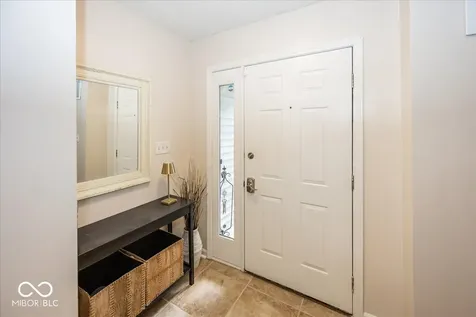 8207 Shorewalk Drive Indianapolis IN 46236