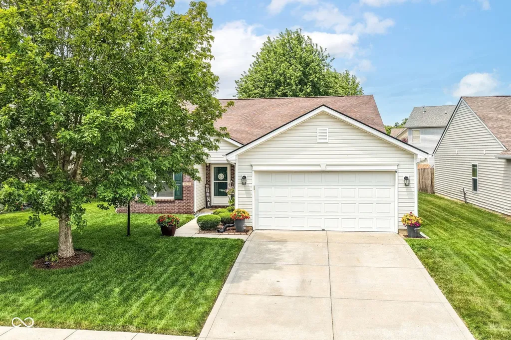 15245 Fallen Leaves Lane Noblesville IN 46060