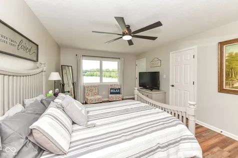 8172 River Bay Drive E Indianapolis IN 46240
