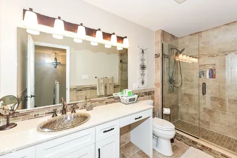 8172 River Bay Drive E Indianapolis IN 46240