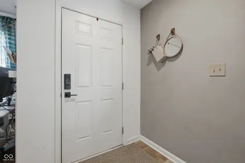 5347 Maywood Drive Whitestown IN 46075