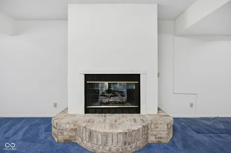 7126 Lakeside Woods Drive Indianapolis IN 46278