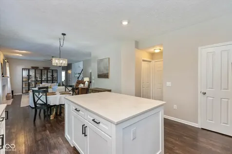 14806 Rosebud Drive Noblesville IN 46060