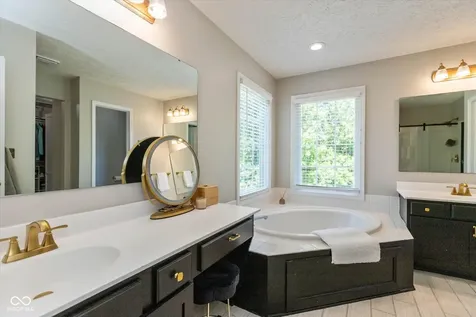 14806 Rosebud Drive Noblesville IN 46060