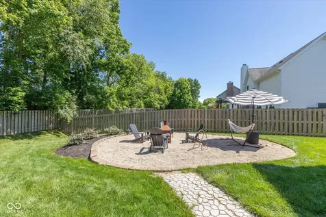 14806 Rosebud Drive Noblesville IN 46060