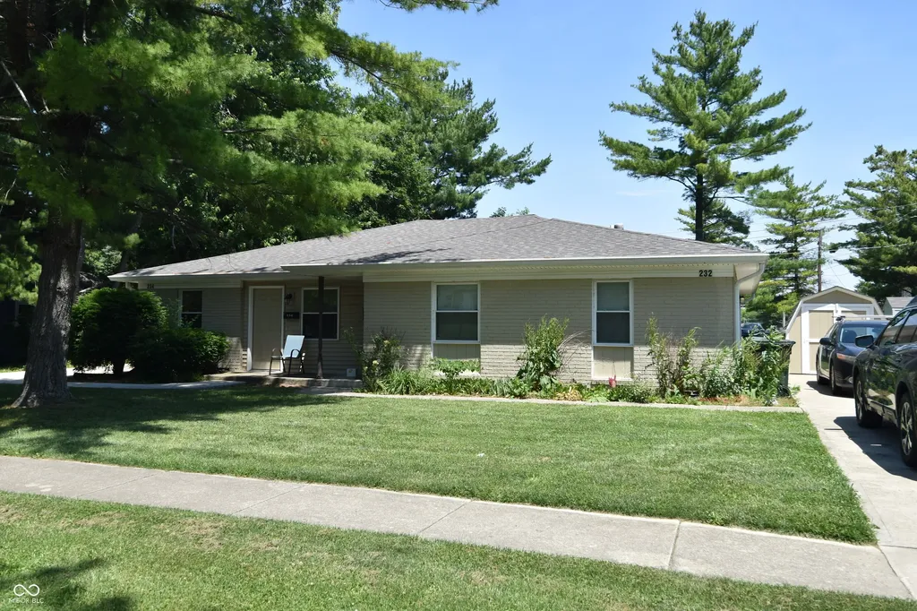 232 & 234 W Mckenzie Road Greenfield IN 46140