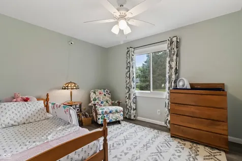 1214 Sherwood Drive Greenfield IN 46140
