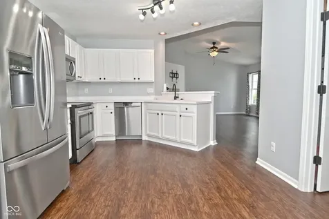 10684 Hoosier Court Indianapolis IN 46234