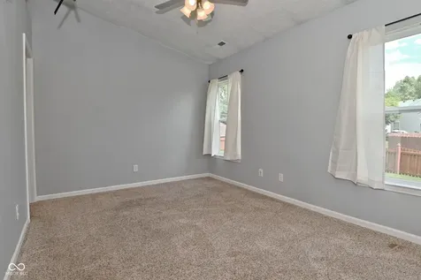 10684 Hoosier Court Indianapolis IN 46234
