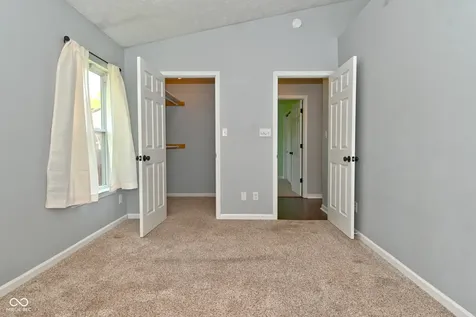10684 Hoosier Court Indianapolis IN 46234