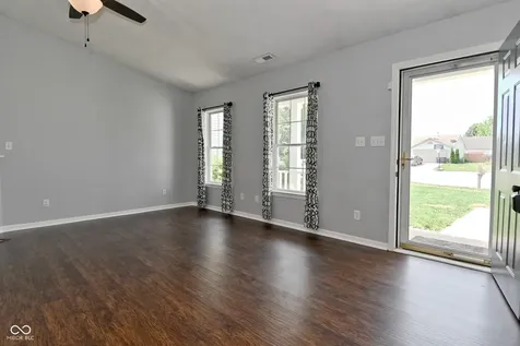 10684 Hoosier Court Indianapolis IN 46234
