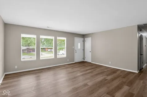 6979 W 13th Street Indianapolis IN 46214