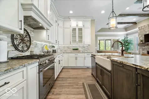 528 Dickson Lane Carmel IN 46032