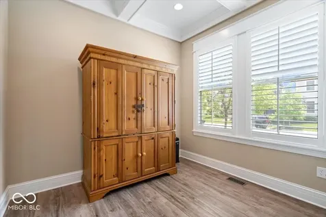 528 Dickson Lane Carmel IN 46032