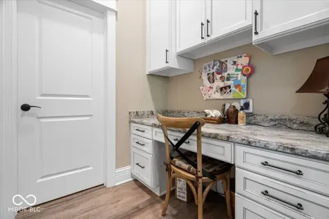 528 Dickson Lane Carmel IN 46032