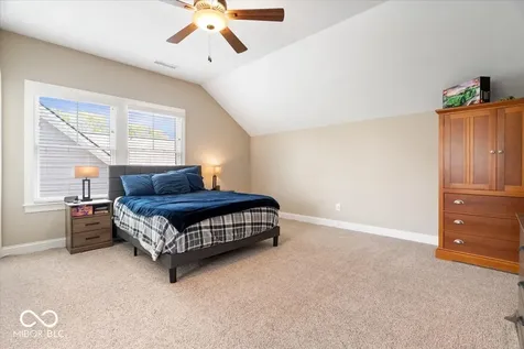 528 Dickson Lane Carmel IN 46032
