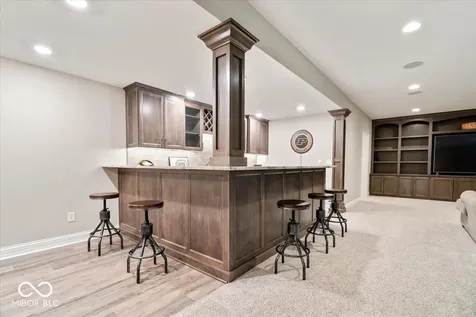 528 Dickson Lane Carmel IN 46032