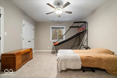 528 Dickson Lane Carmel IN 46032