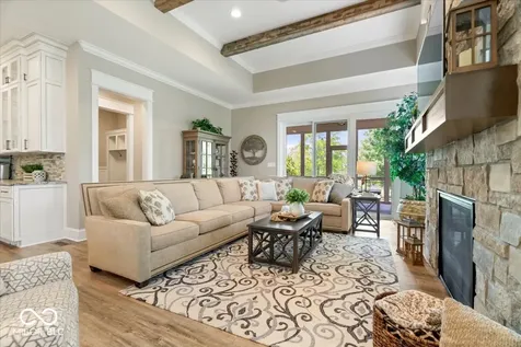 528 Dickson Lane Carmel IN 46032