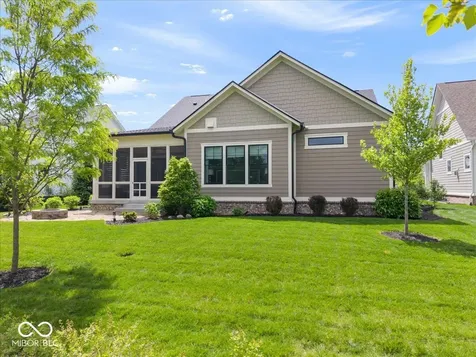 528 Dickson Lane Carmel IN 46032