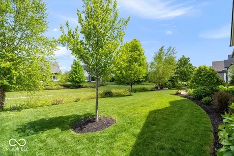 528 Dickson Lane Carmel IN 46032