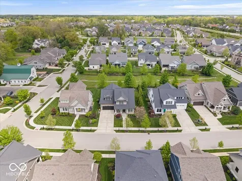528 Dickson Lane Carmel IN 46032