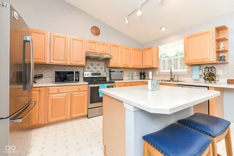 10463 Becker Court Fishers IN 46038