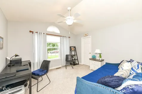 10463 Becker Court Fishers IN 46038